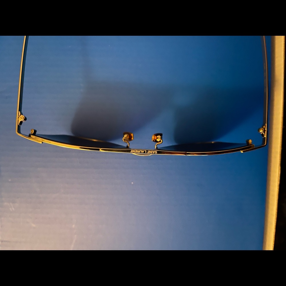 SAINT LAURENT Men’s Sunglasses - Picture 3 of 6